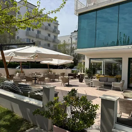 Abahotel Hotel 3*