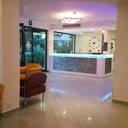 Hotel Abahotel 3*